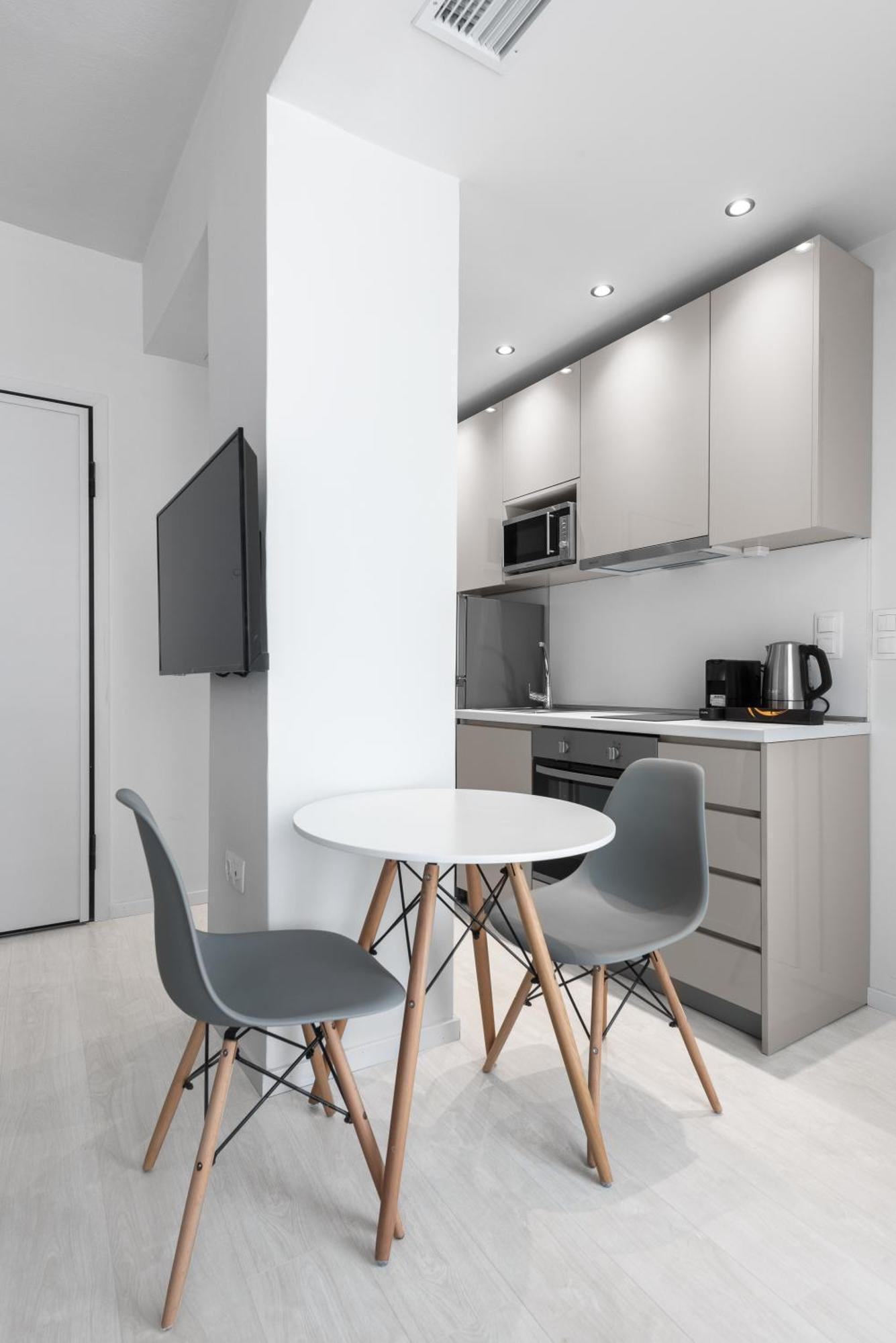 Denizen Boutique Apartments, Nilie Hospitality Mgmt Thessaloníki Exteriör bild